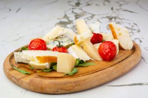 Antipastë djathrash